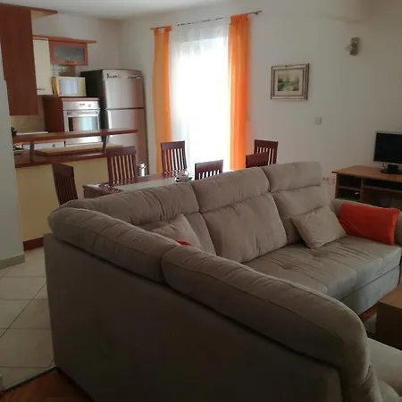 Apartman Maja & Marin *